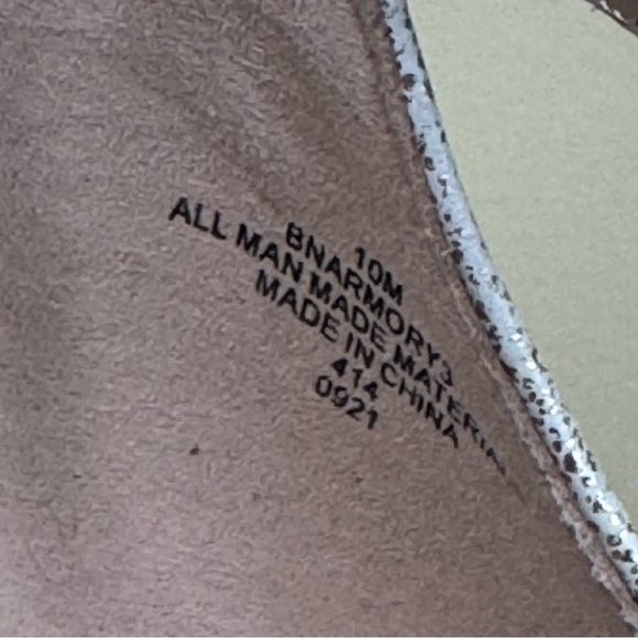 BANDOLINO Women's Armory Dress Sandals - silver metallic - size 10 - Picture 11 of 13